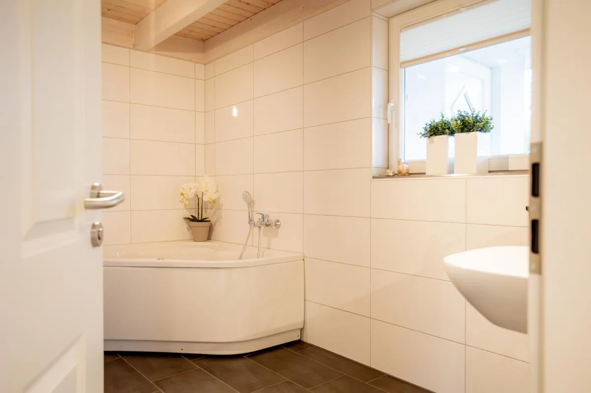 Dock 2 - tolles Ferienhaus für bis zu 6 Personen mit Kaminofen und Sauna - Haustiere herzlich willkommen