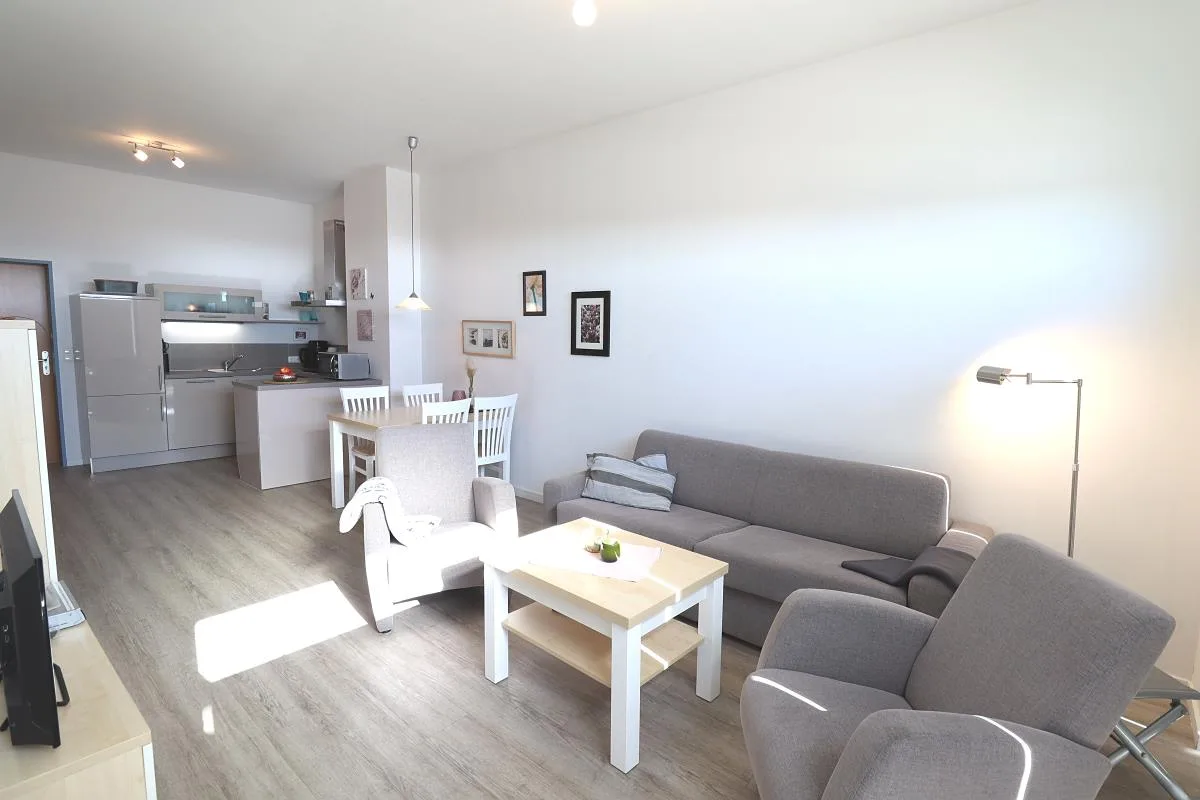 02 Ferienwohnung "Strandnest 1"  Strandburg App.0.2 rechts