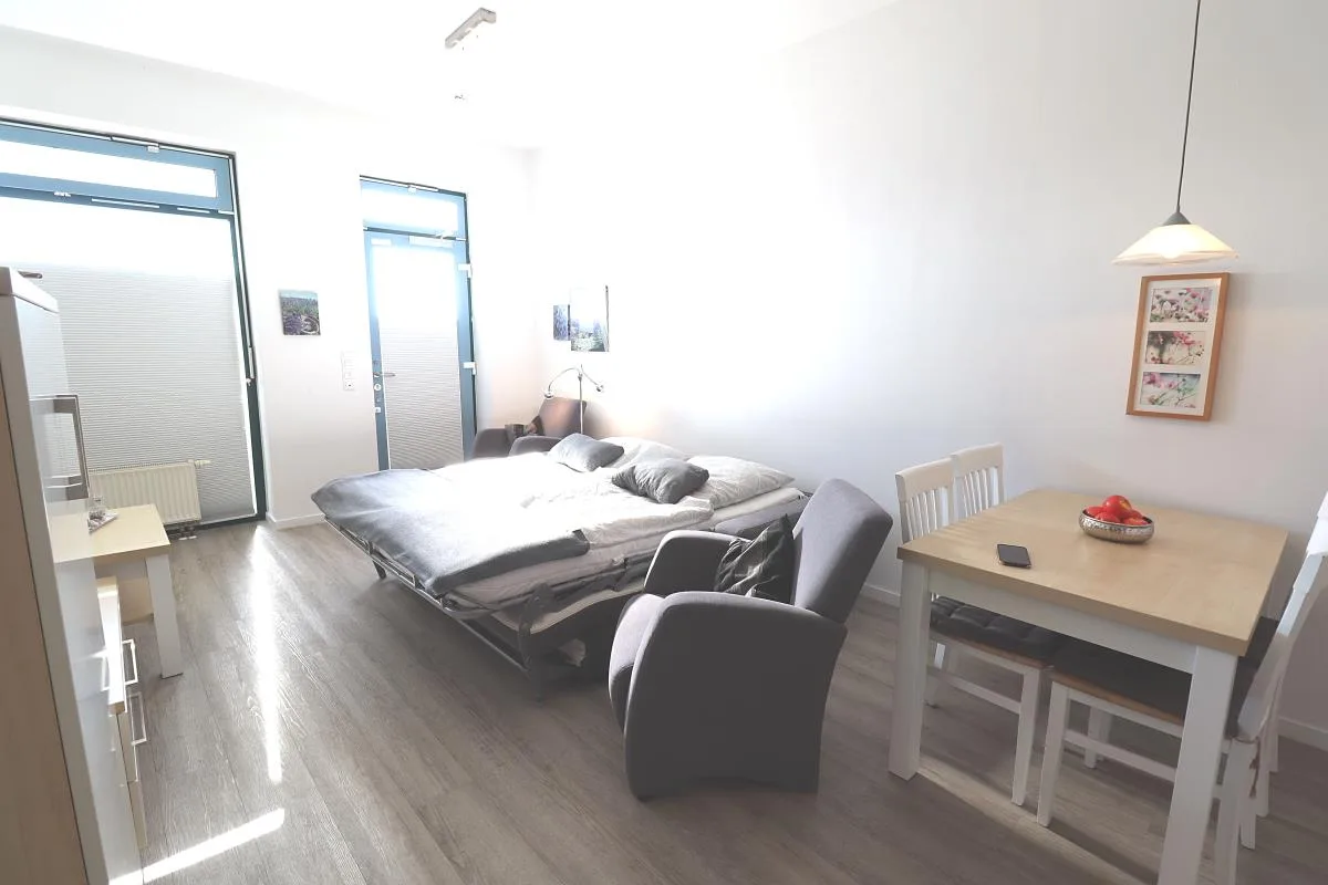 55 Ferienwohnung "Strandnest 2" Strandburg App.0.2 links