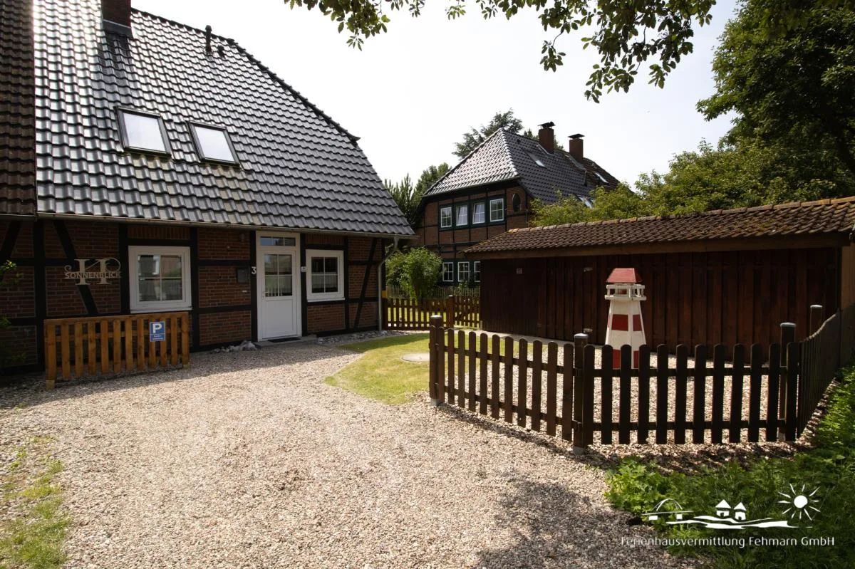 58 Ferienhaus "Sonnenblick" mit Blick auf Fehmarnsundbrücke