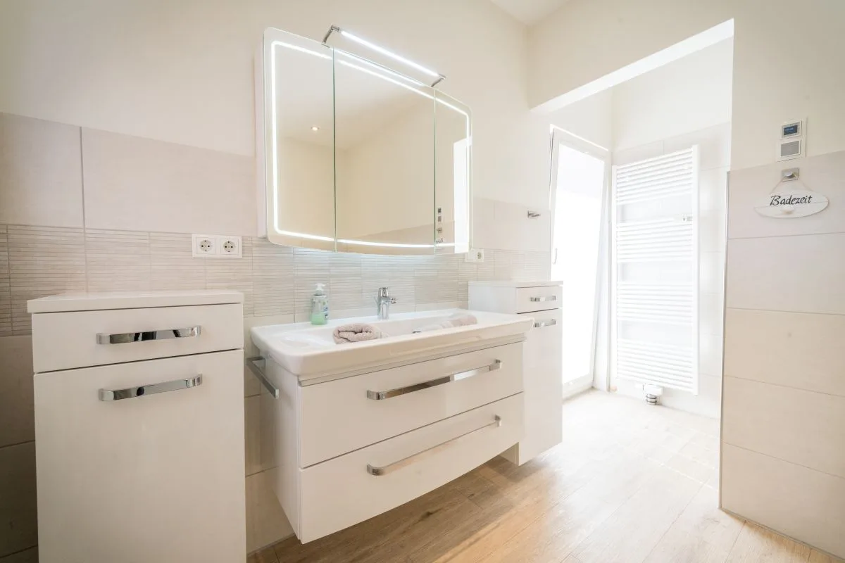 Villa Ariana FW Strandaster