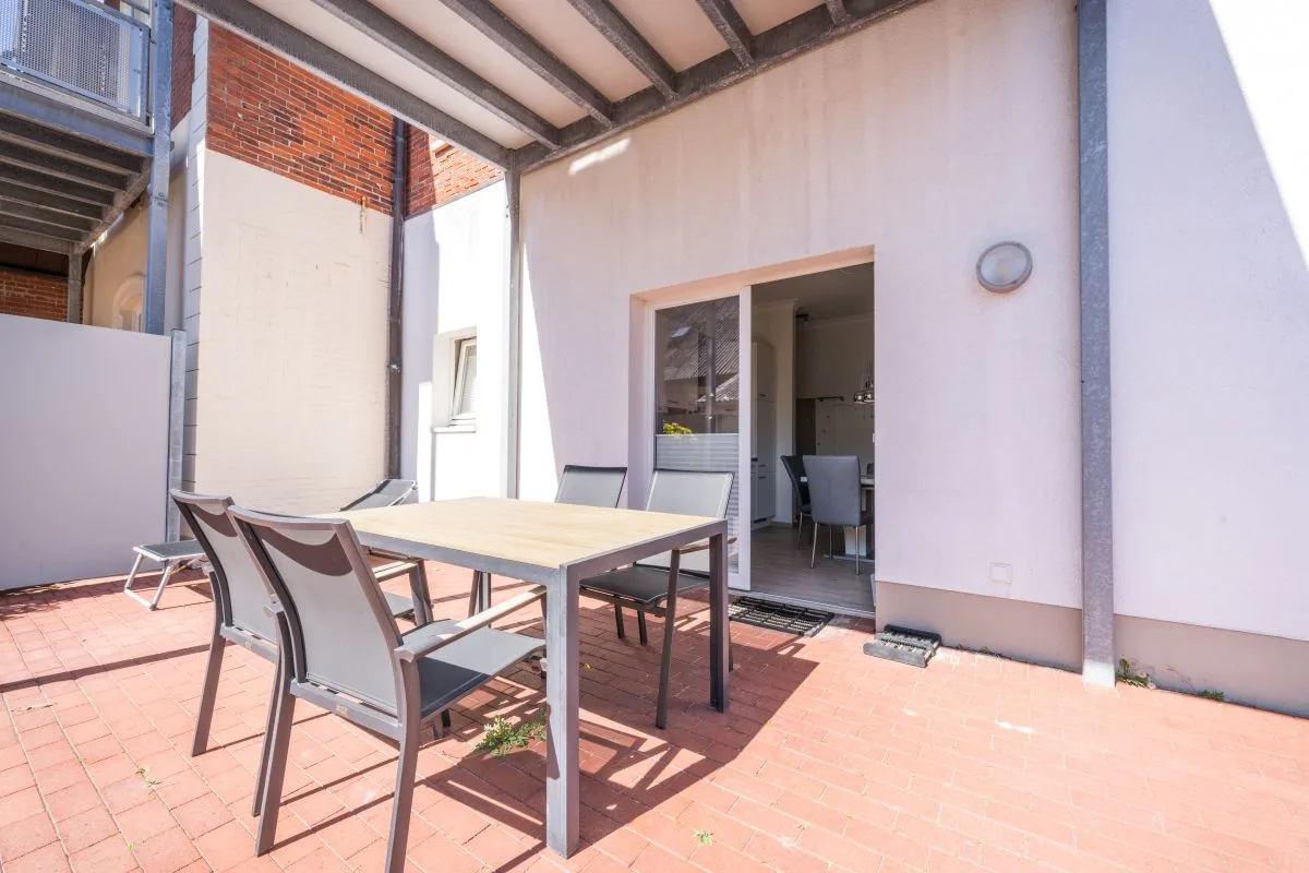 Villa Ariana FW Strandaster
