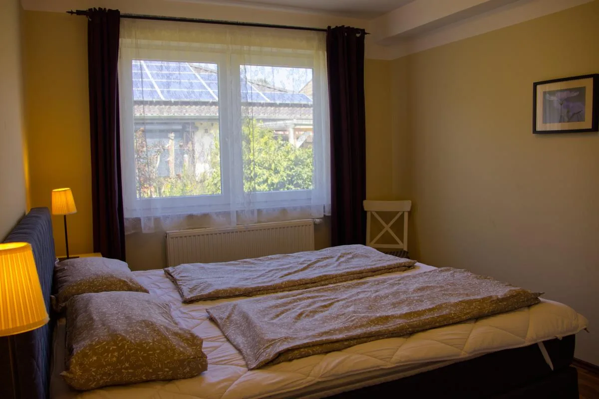Inselblume 08 - Ferienwohnung mit Hund in Burg