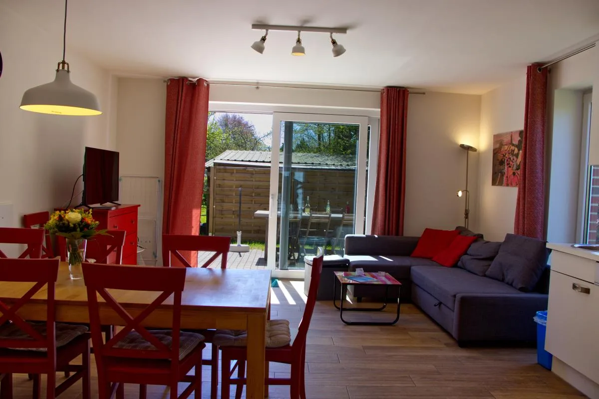 Inselblume 28 - Ferienhaus mit Garten in Burg auf Fehmarn