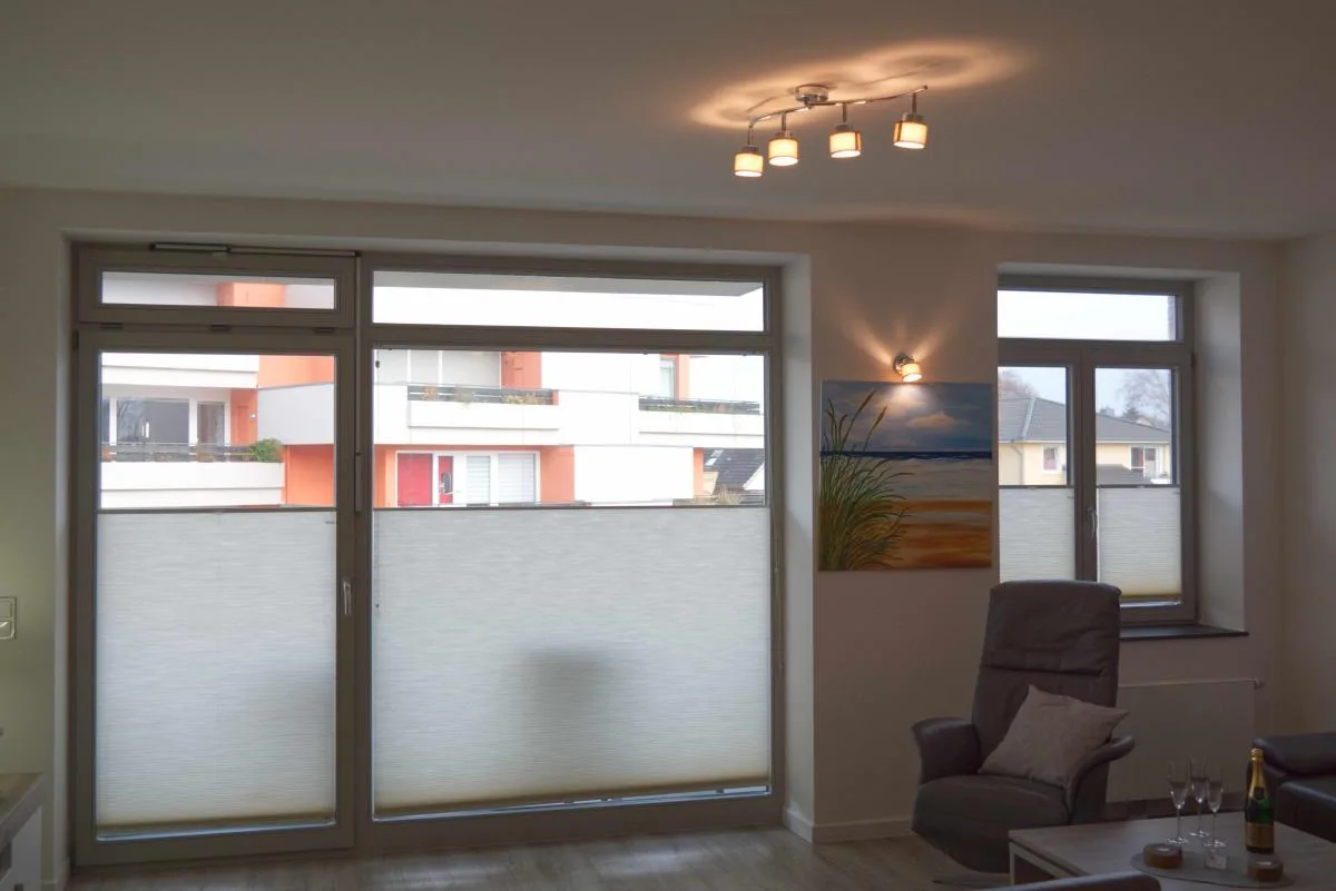 Inselblume 44 - Ferienwohnung mit Balkon im Zentrum von Burg