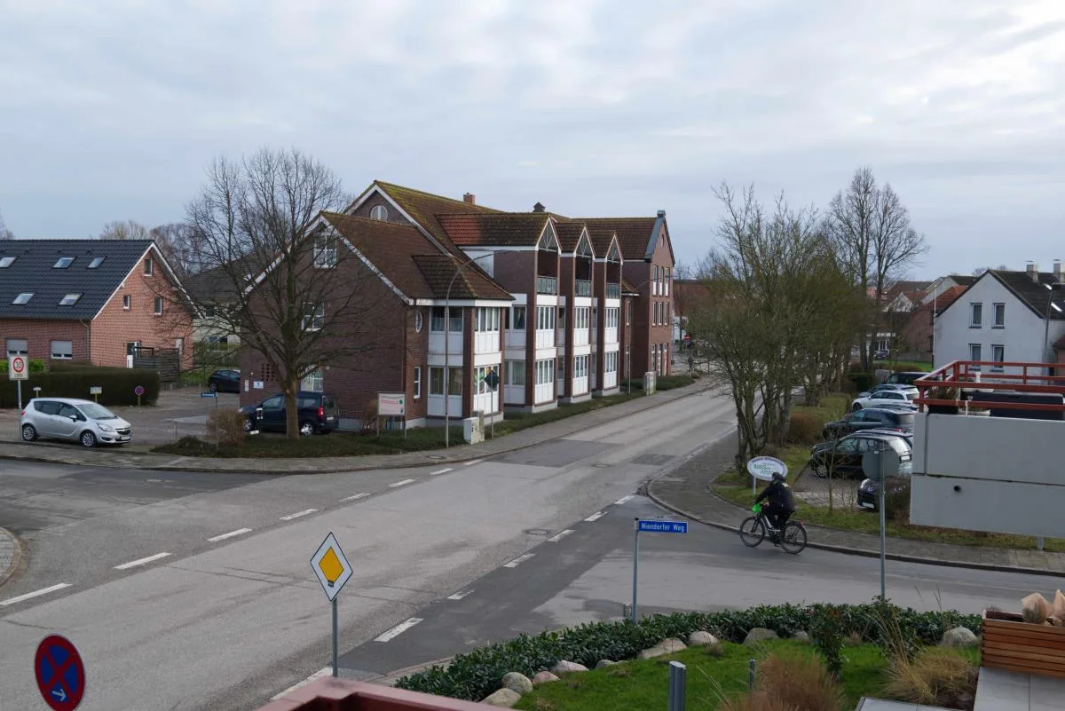 Inselblume 44 - Ferienwohnung mit Balkon im Zentrum von Burg