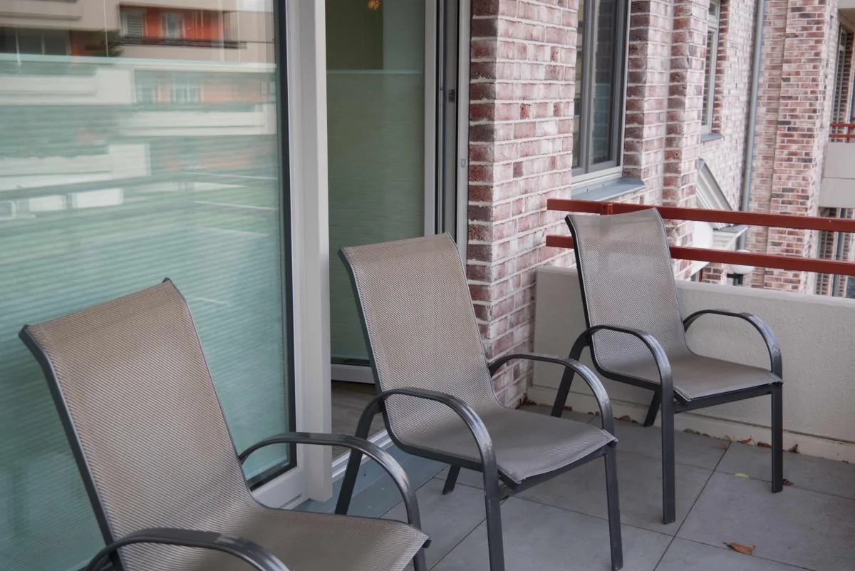 Inselblume 44 - Ferienwohnung mit Balkon im Zentrum von Burg