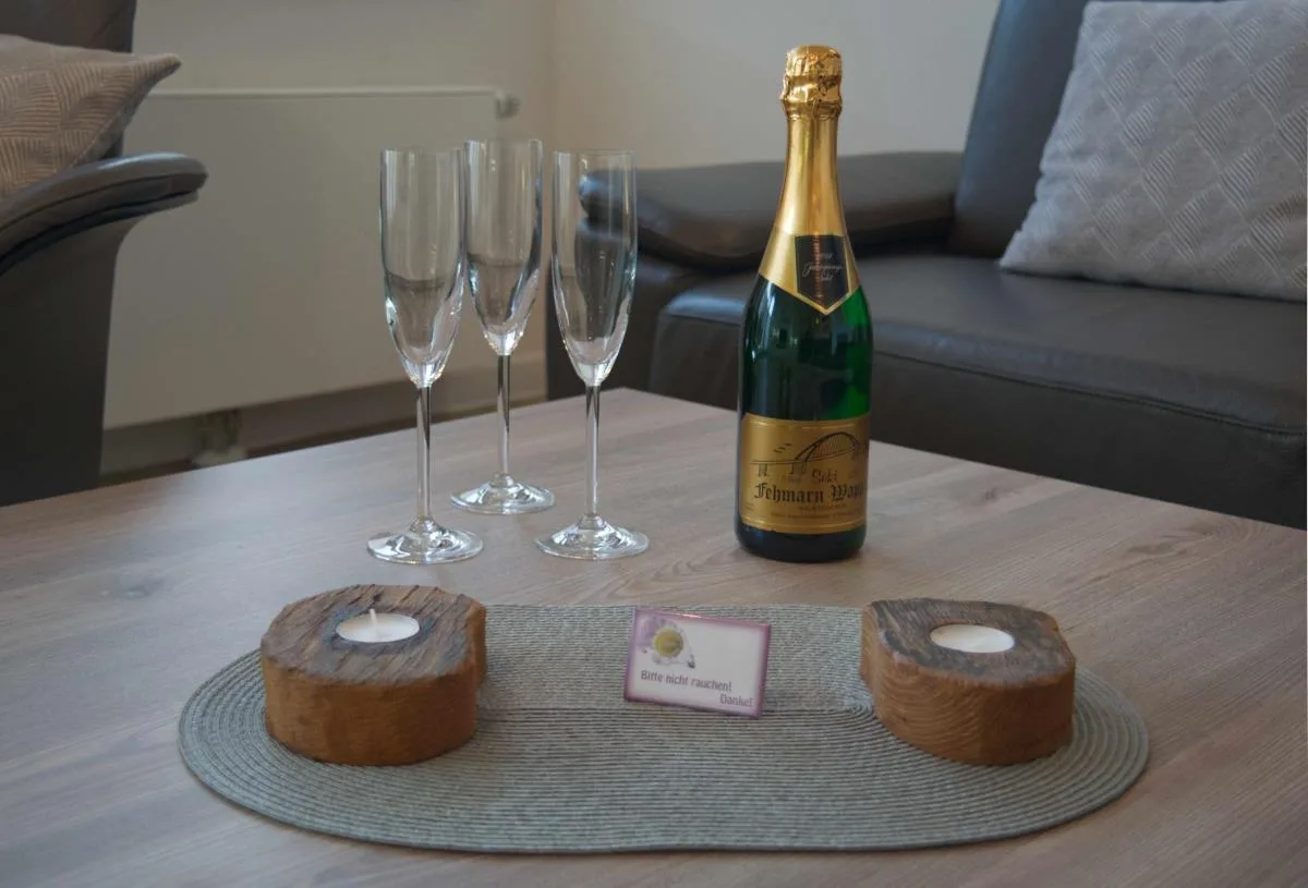 Inselblume 44 - Ferienwohnung mit Balkon im Zentrum von Burg