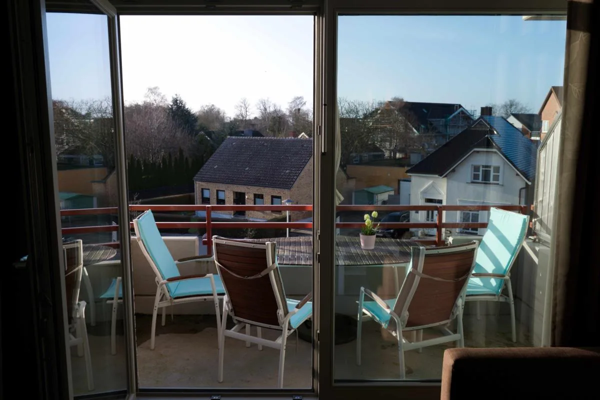 Inselblume 46 - Ferienwohnung in Burg mit Balkon und viel Licht