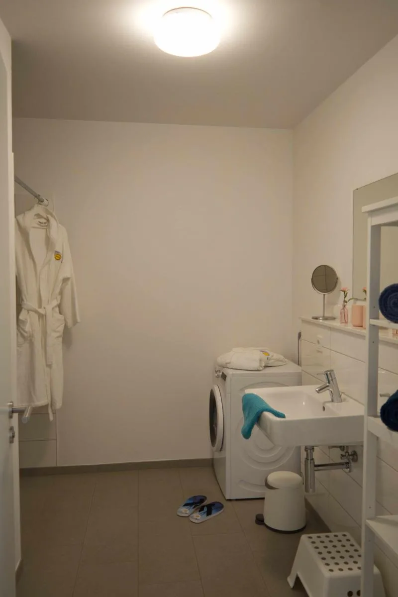 Inselblume 46 - Ferienwohnung in Burg mit Balkon und viel Licht