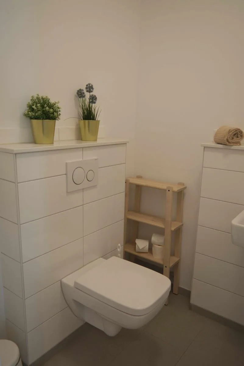 Inselblume 46 - Ferienwohnung in Burg mit Balkon und viel Licht