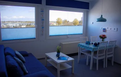 Inselblume 65 - Ferienwohnung am Meer, Blick zum Yachthafen