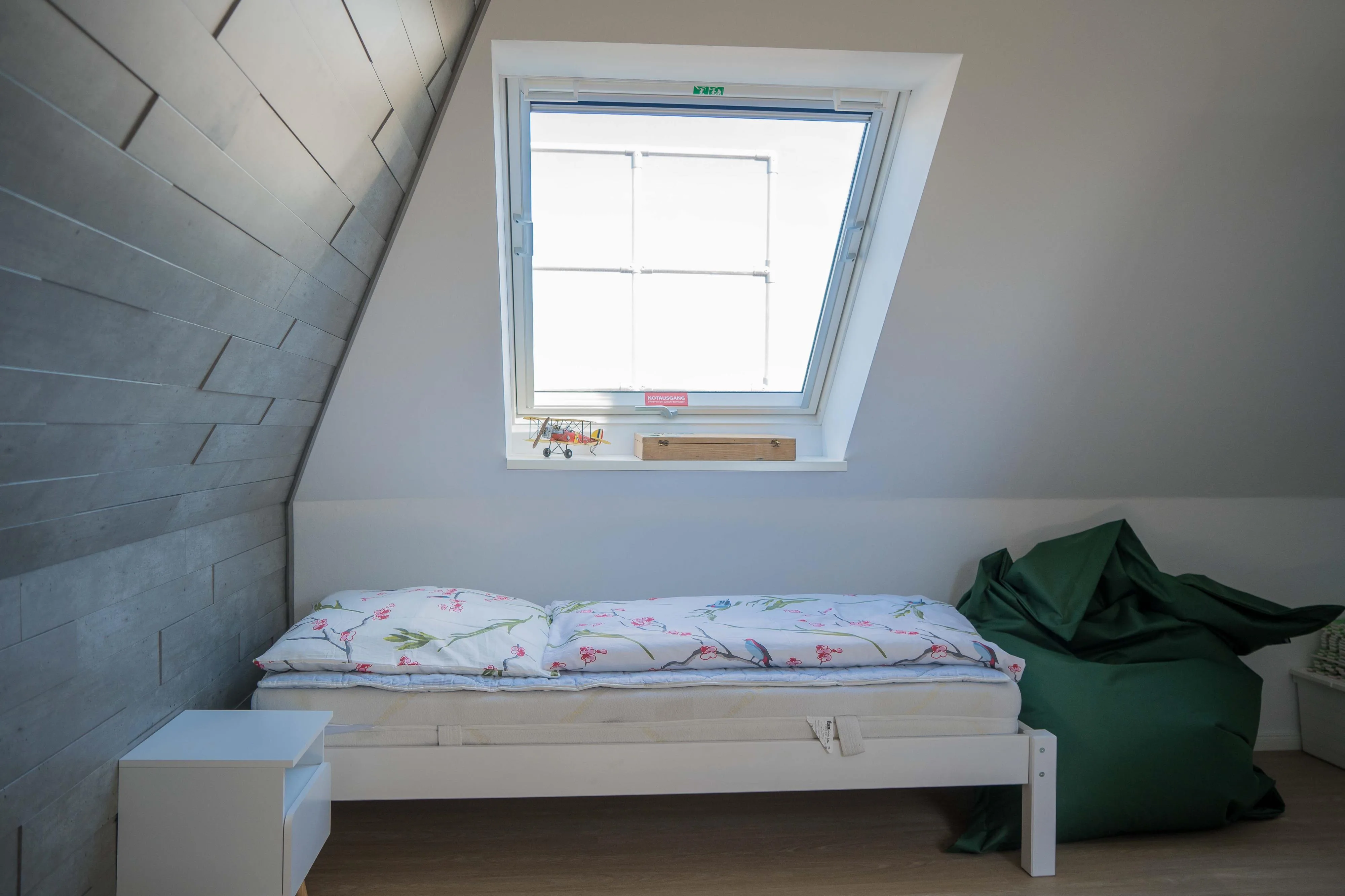 Inselblume 63 - Ferienwohnung in ruhiger Lage, mit Balkon