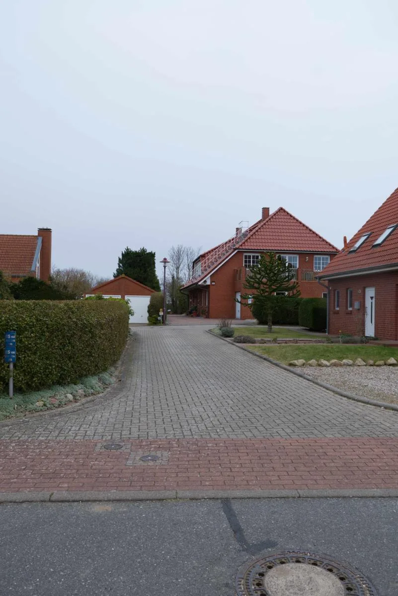 Inselblume 64 - Ruhige Ferienwohnung in Hafennähe mit Garten