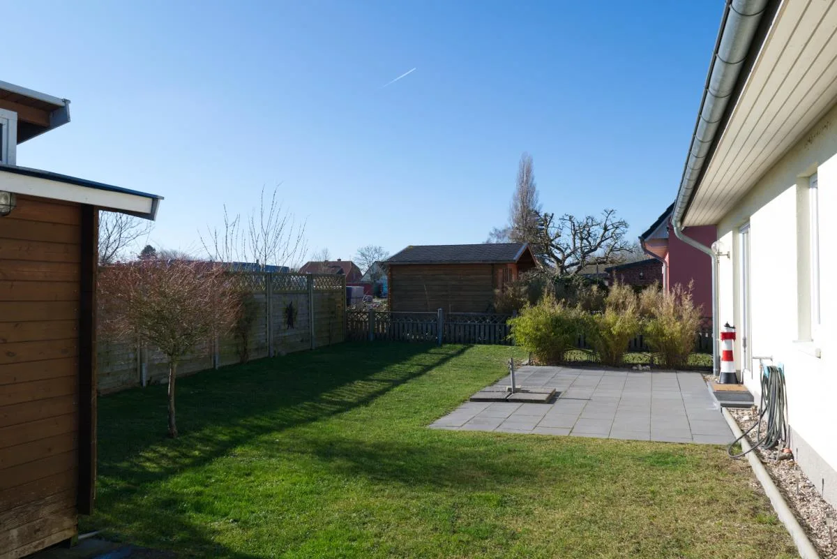 Inselblume 22 - Ferienhaus mit Garten und Hund in Landkirchen