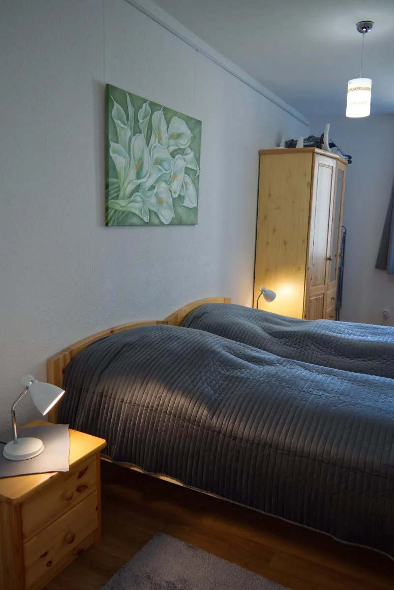Inselblume 74 - Ferienwohnung mit Balkon am Yachthafen