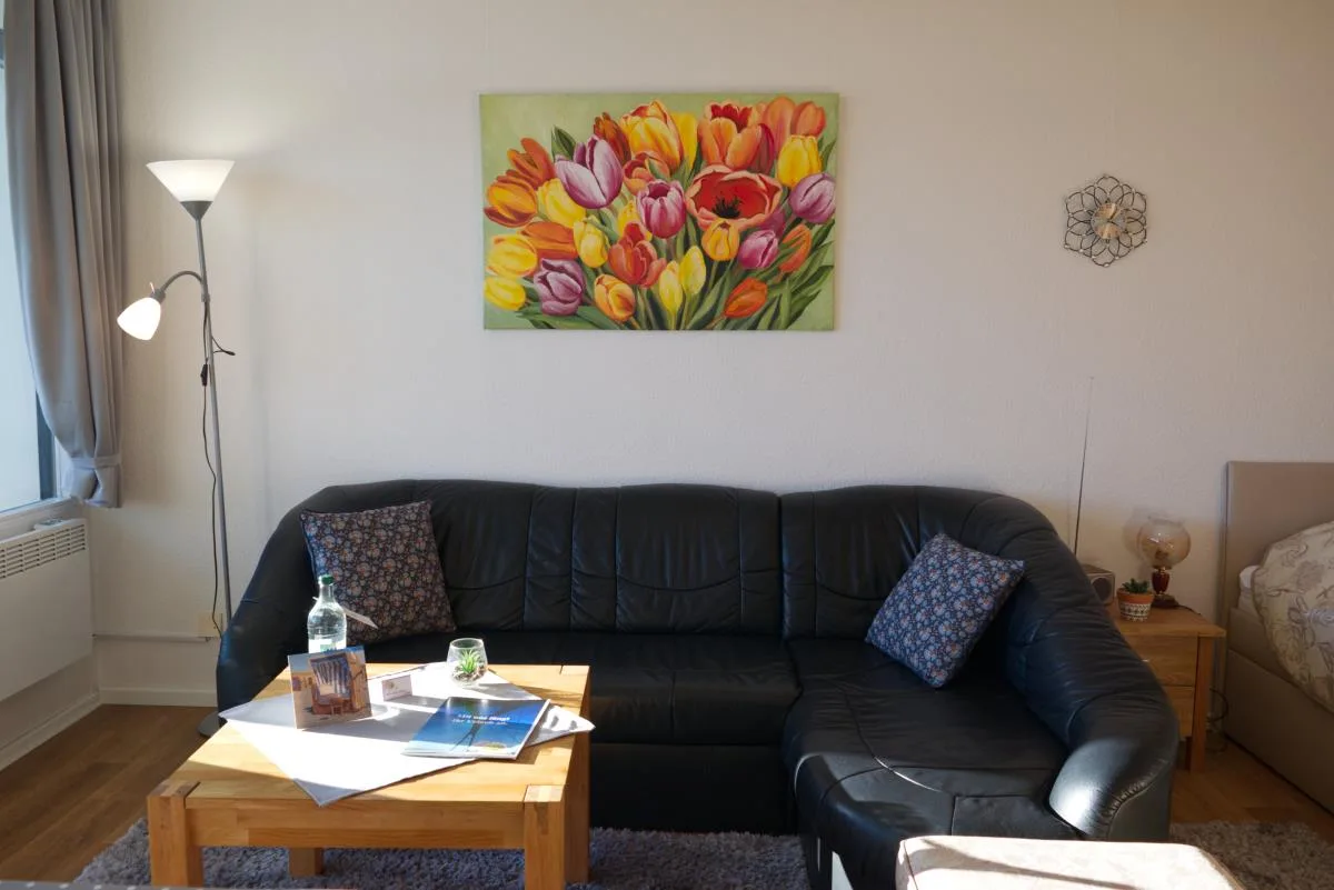 Inselblume 74 - Ferienwohnung mit Balkon am Yachthafen