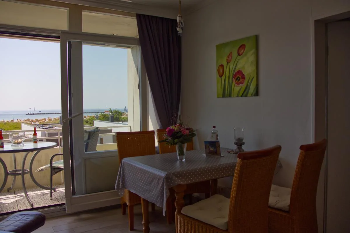 Inselblume 75 - Gemütliche Ferienwohnung mit Balkon und Meerblick