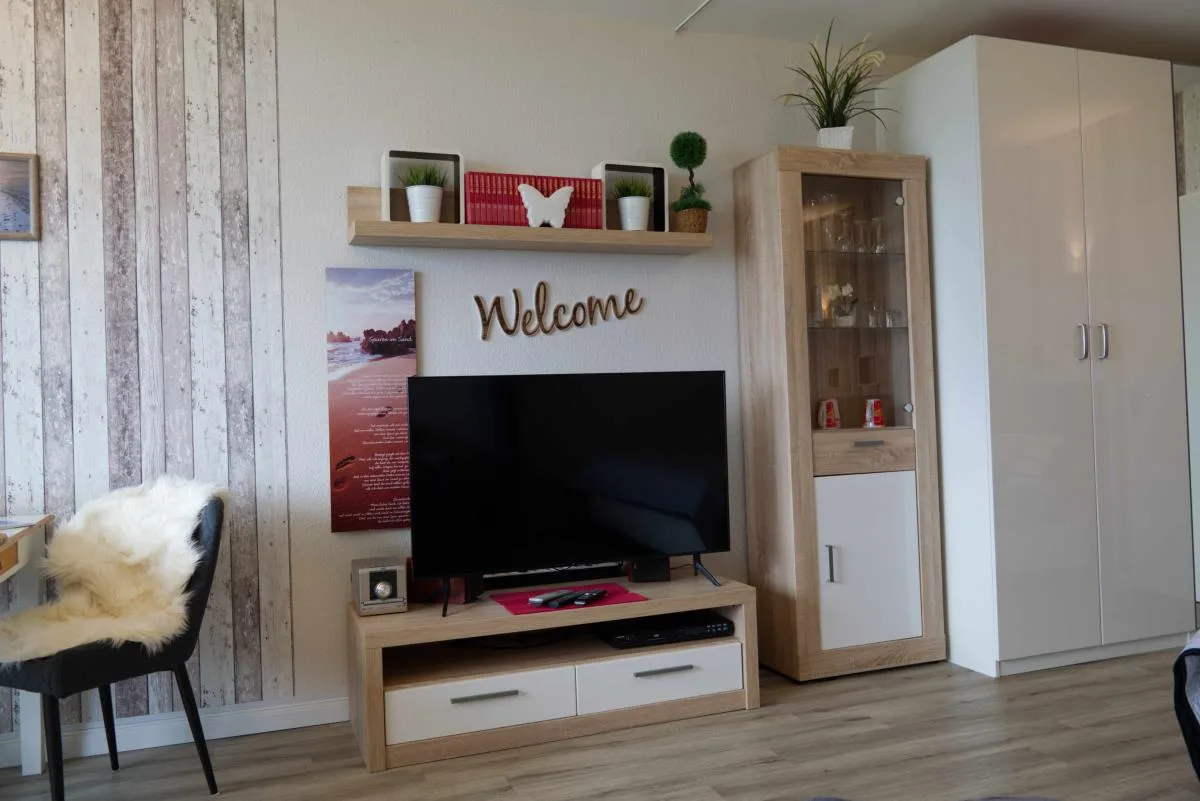 Inselblume 80 - Gemütliche Ferienwohnung, Blick auf die Fehmarnsundbrücke