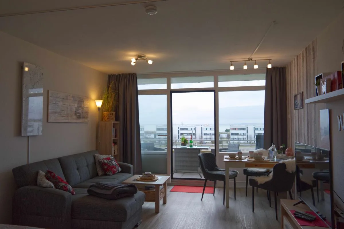 Inselblume 80 - Gemütliche Ferienwohnung, Blick auf die Fehmarnsundbrücke