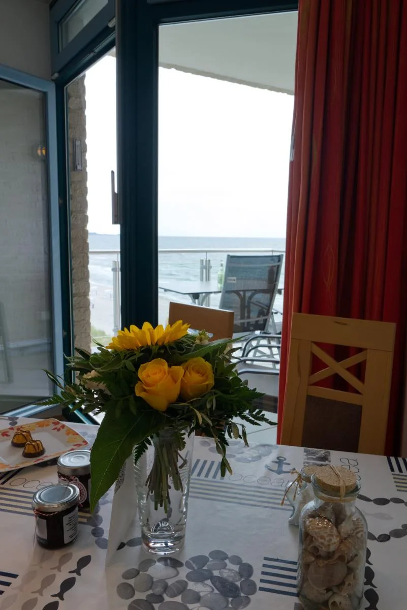 Inselblume 03 - Ferienwohnung mit direktem Meerblick