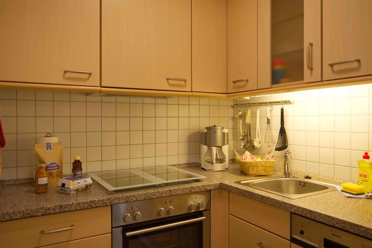 Inselblume 02 - Maritime Ferienwohnung, Blick zum Yachthafen