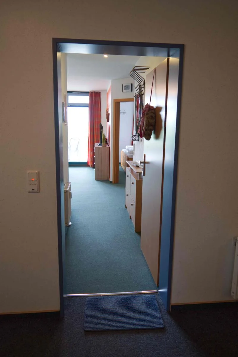Inselblume 02 - Maritime Ferienwohnung, Blick zum Yachthafen