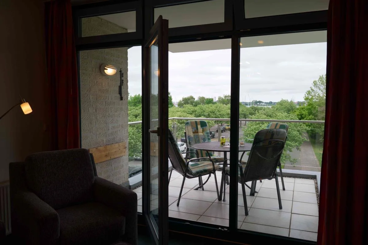 Inselblume 02 - Maritime Ferienwohnung, Blick zum Yachthafen