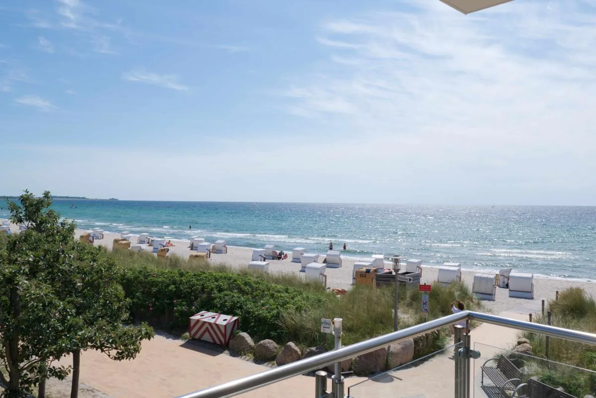 Inselblume 01 - Ferienwohnung mit Meerblick und Balkon am Südstrand