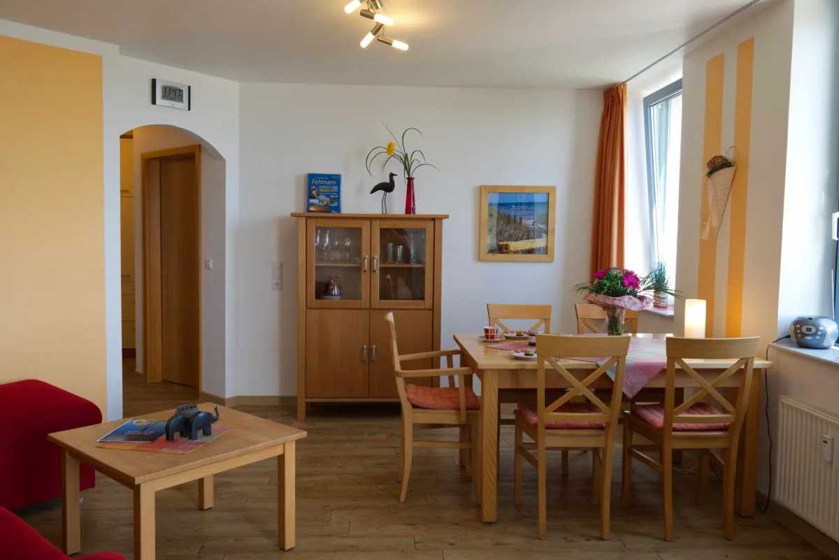 Inselblume 01 - Ferienwohnung mit Meerblick und Balkon am Südstrand