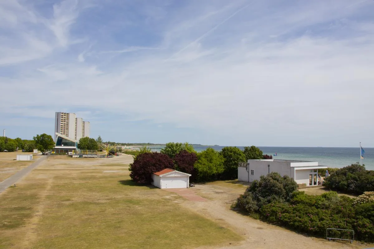 Inselblume 04 - Geräumige Ferienwohnung am Südstrand