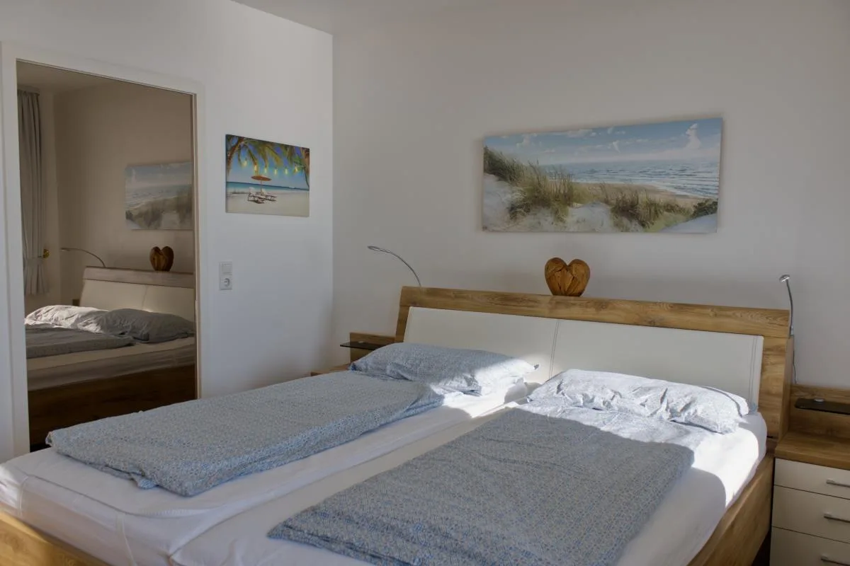 Inselblume 16 - Ferienwohnung mit Meerblick in der Strandburg B2.6