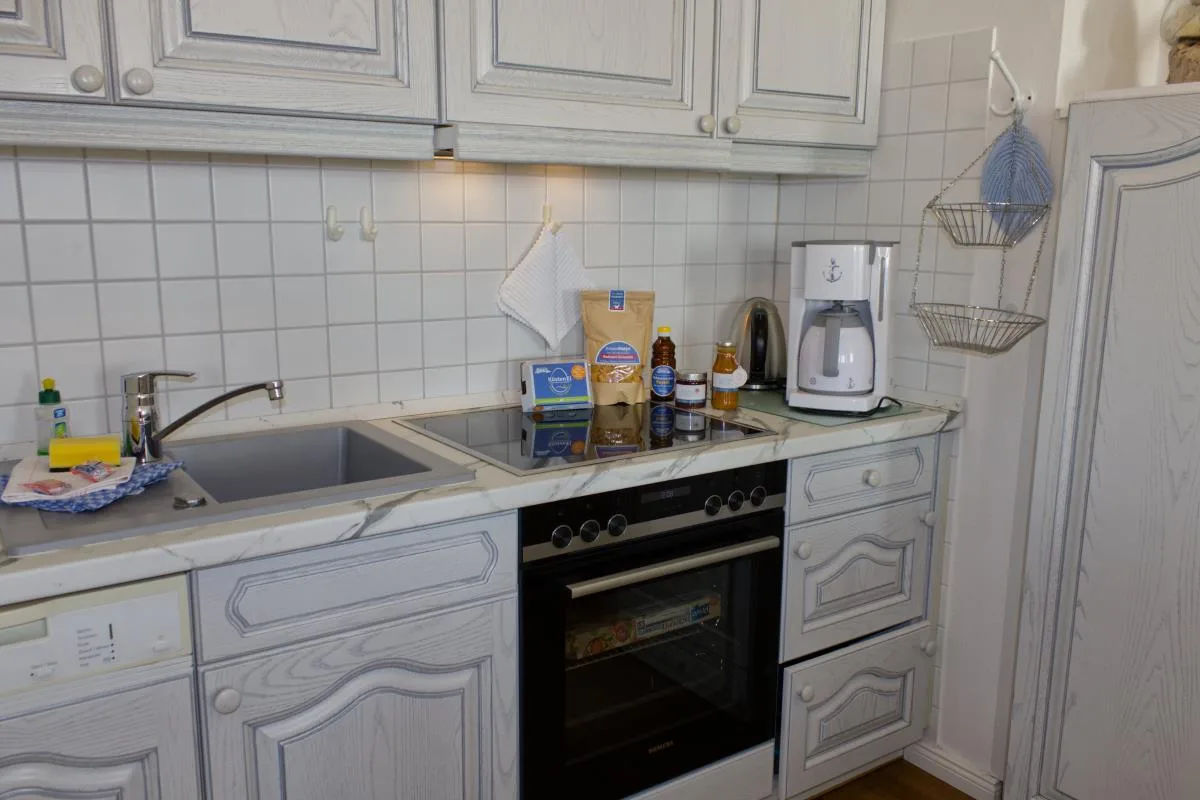 Inselblume 16 - Ferienwohnung mit Meerblick in der Strandburg B2.6