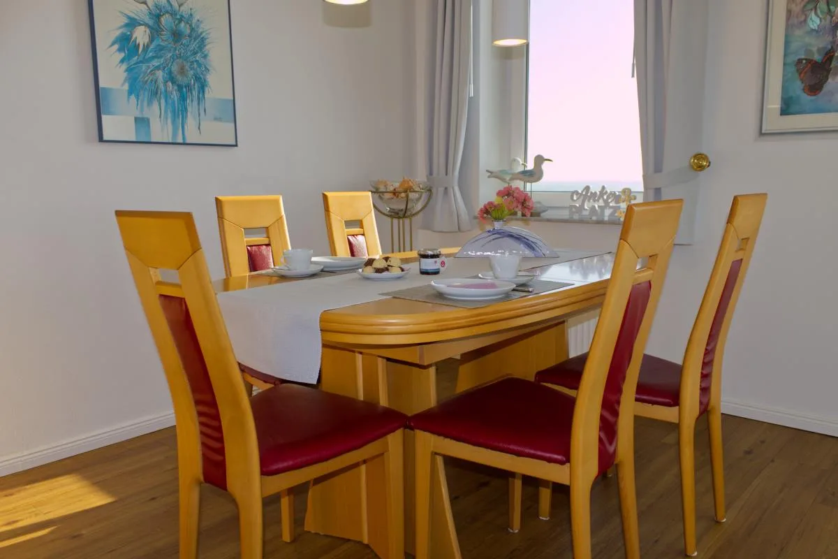 Inselblume 16 - Ferienwohnung mit Meerblick in der Strandburg B2.6
