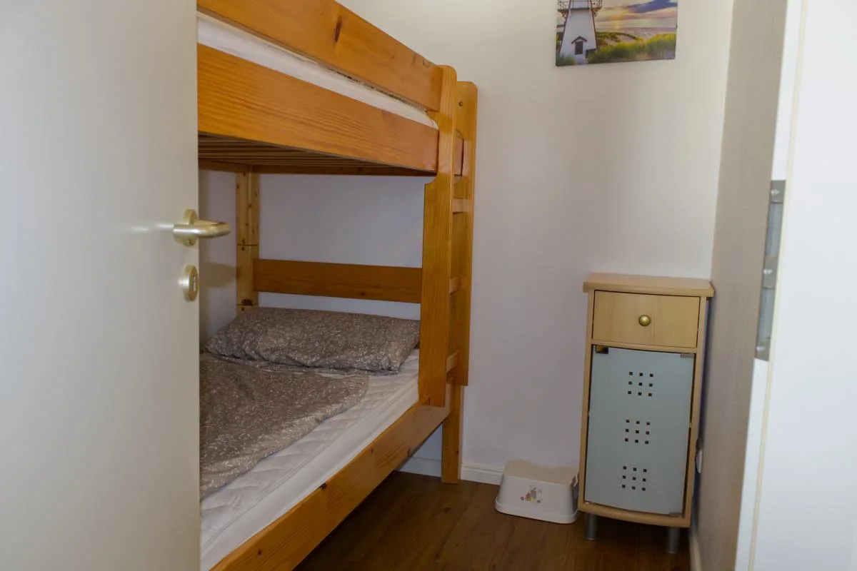 Inselblume 16 - Ferienwohnung mit Meerblick in der Strandburg B2.6