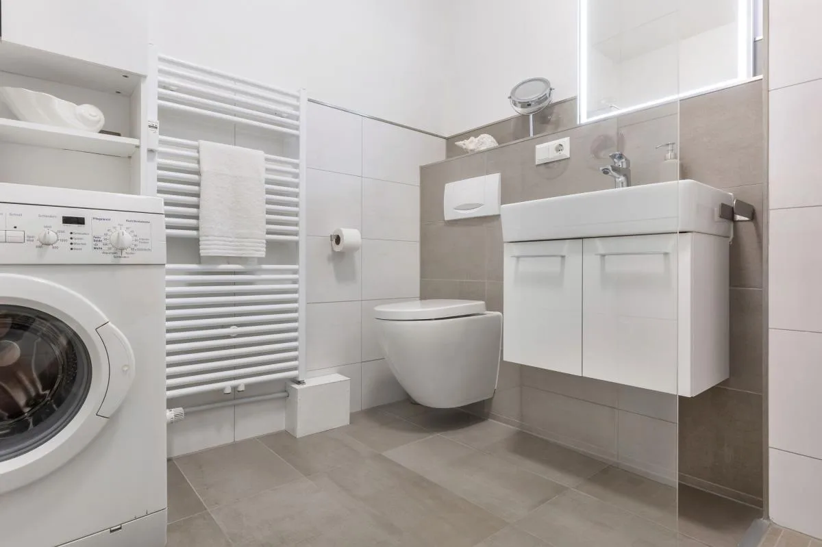Inselblume 18 - Ferienwohnung mit Meerblick & Galerie in der Strandburg B3.4