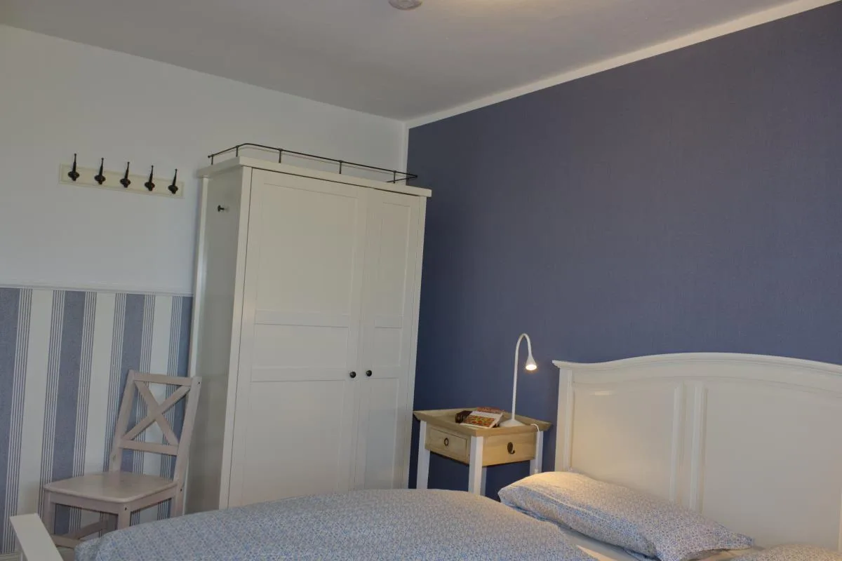 Inselblume 35 - Moderne Ferienwohnung in Neue Tiefe