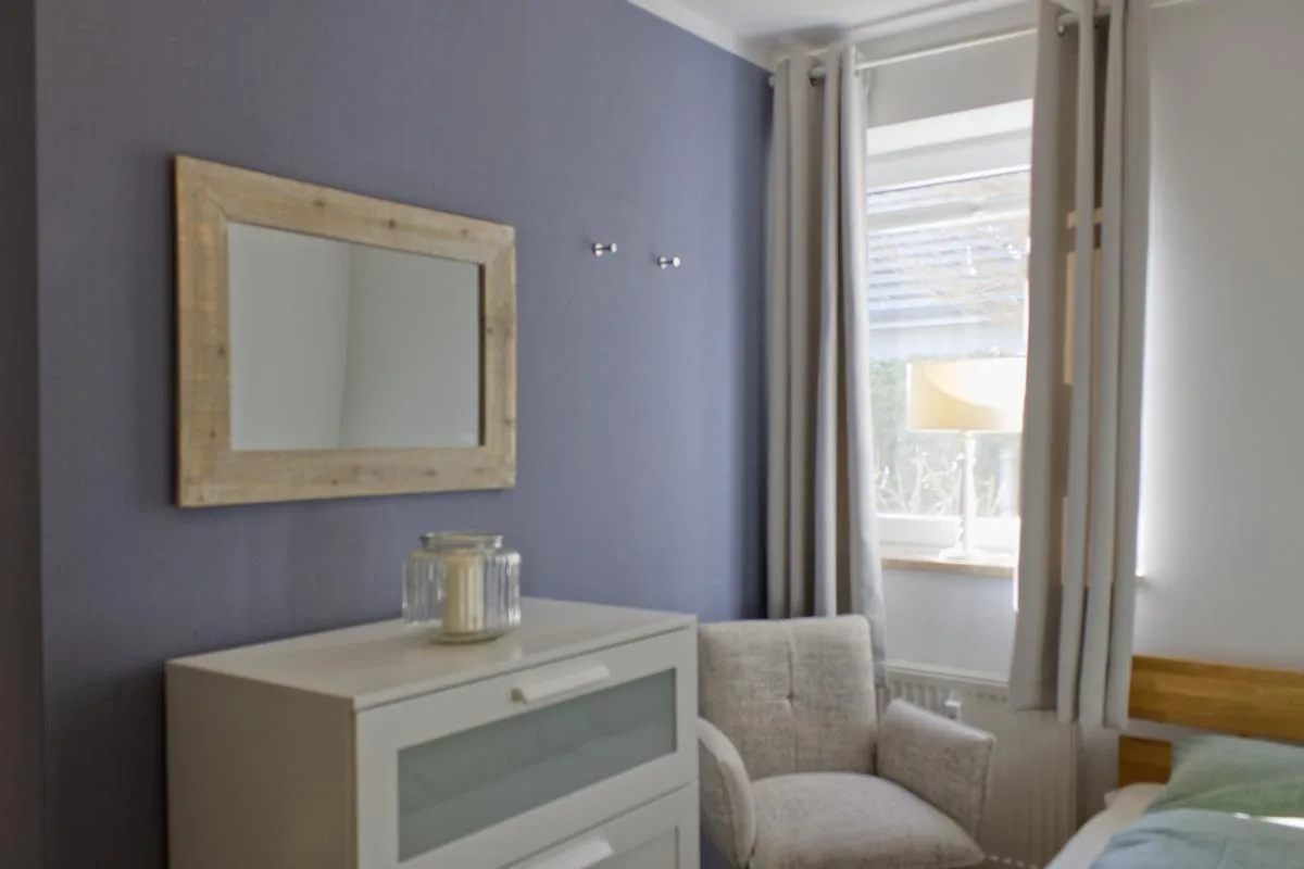 Inselblume 35 - Moderne Ferienwohnung in Neue Tiefe