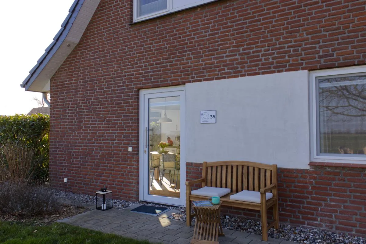 Inselblume 35 - Moderne Ferienwohnung in Neue Tiefe