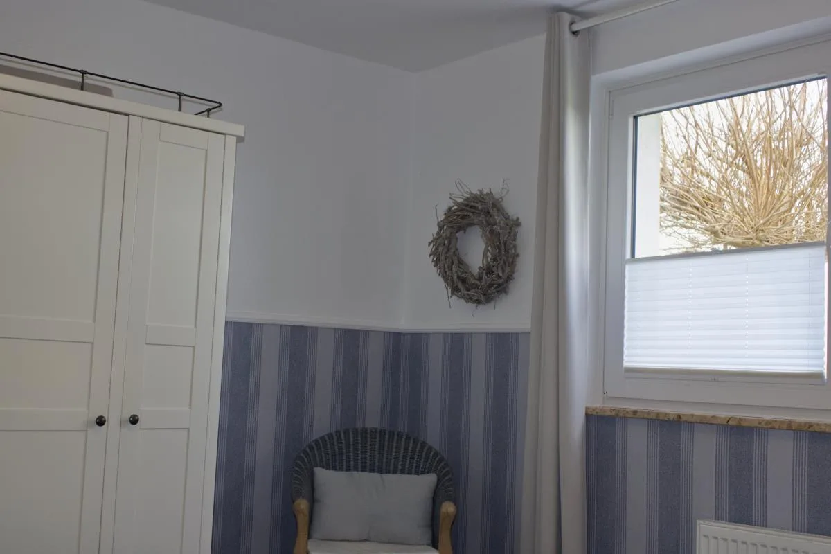 Inselblume 36 - Schöne Ferienwohnung in Neue Tiefe