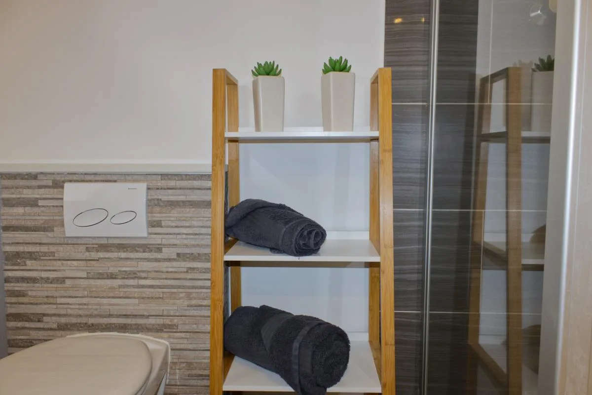 Inselblume 36 - Schöne Ferienwohnung in Neue Tiefe