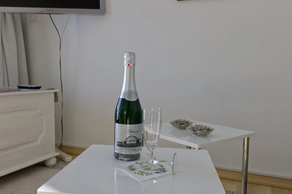 Inselblume 17 - Ferienwohnung mit Meerblick in der Strandburg B2.5