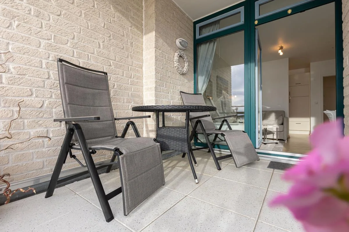 Inselblume 17 - Ferienwohnung mit Meerblick in der Strandburg B2.5