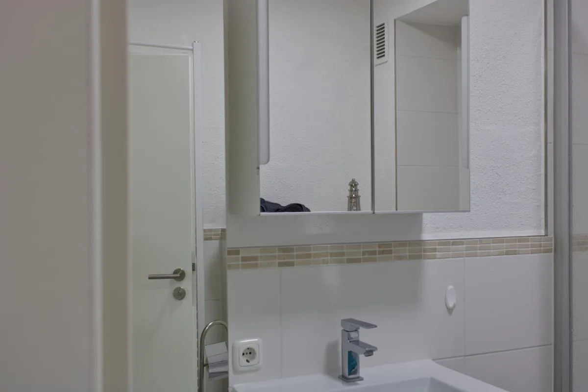 Inselblume 58 - Ferienwohnung mit Balkon in Neue Tiefe