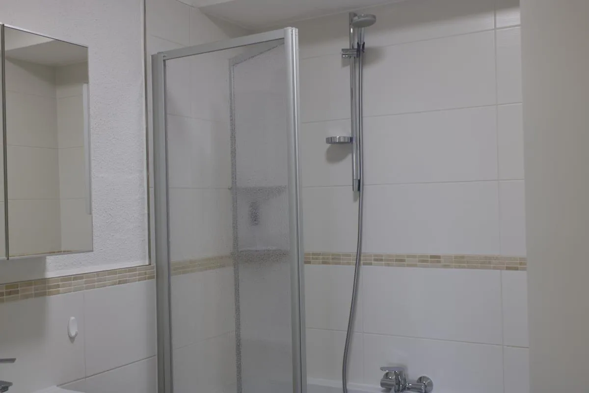 Inselblume 58 - Ferienwohnung mit Balkon in Neue Tiefe