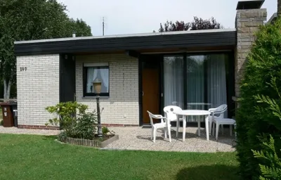 Bungalow 451 in Tossens