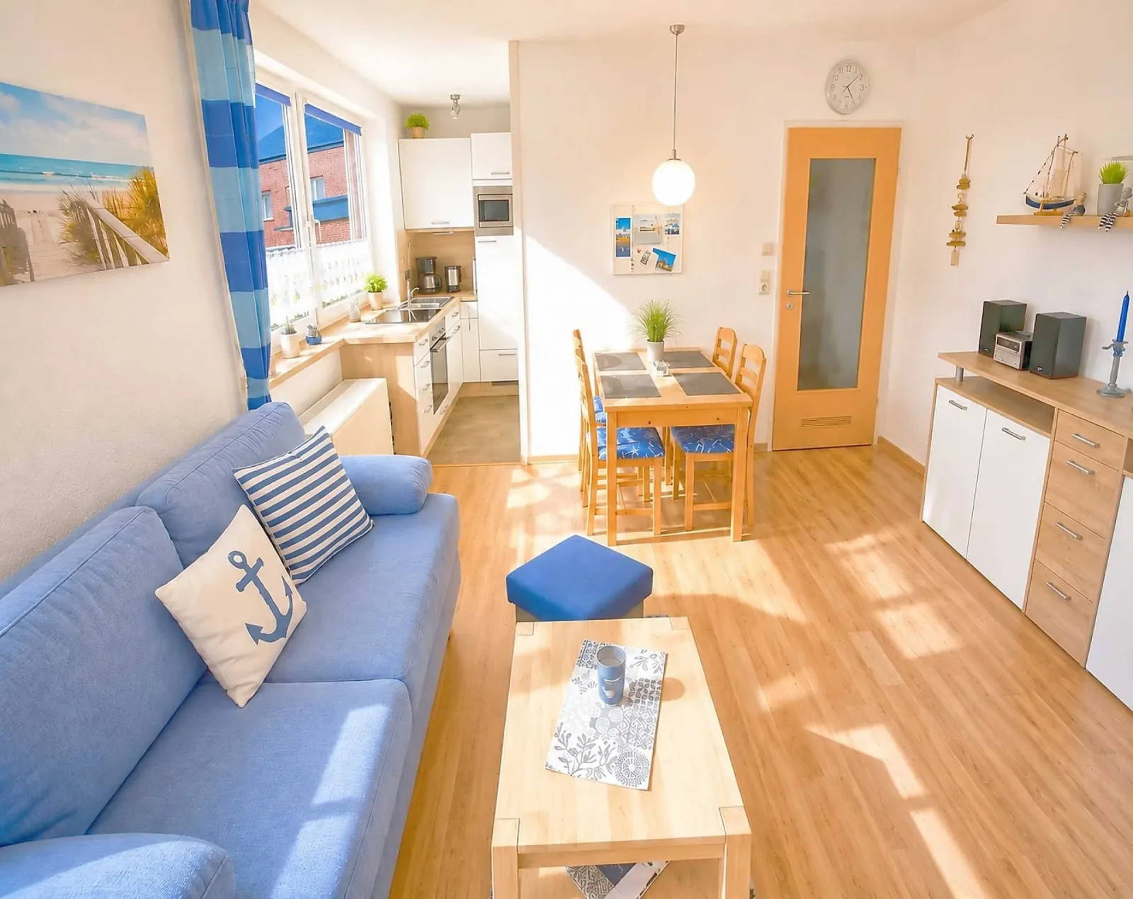 3-Sterne Ferienwohnung Deichgraf A-8, Nordsee  Burhave mit Balkon, Parkplatz, Pool & Sauna, WLAN