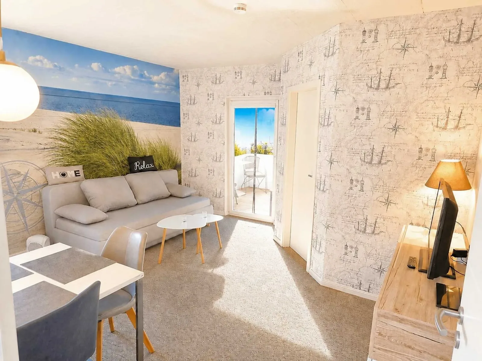 3-Sterne Ferienwohnung Deichgraf  C-3, Nordsee Burhave mit Balkon, Parkplatz, Pool & Sauna, WLAN