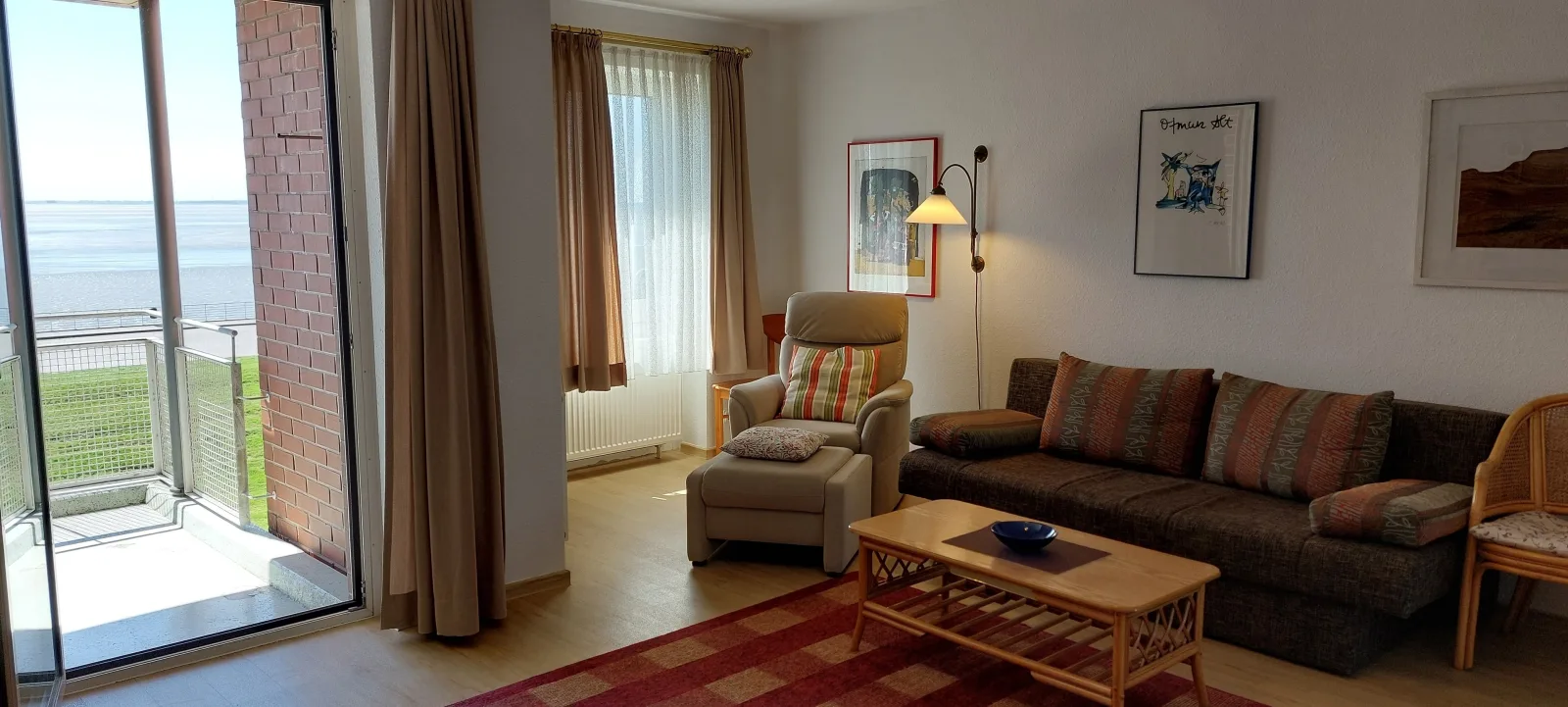 Exklusive Ferienwohnung am Südstrand mit Wintergarten, Balkon & Meerblick | Wohnung 22