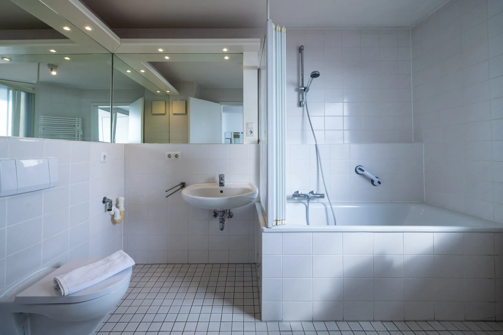 Exklusives Penthouse am Südstrand mit Dachterrasse & Meerblick | Wohnung 37
